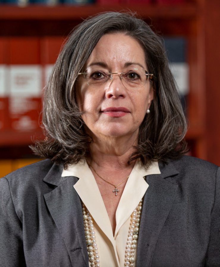 Silvia Altamirano, Case Manager